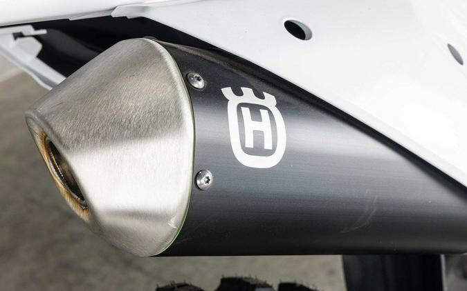 2025 Husqvarna FC 450 - SM384656