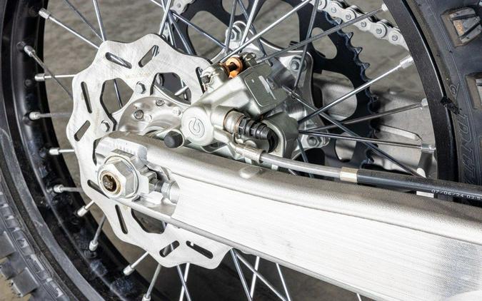 2025 Husqvarna FC 450 - SM384656