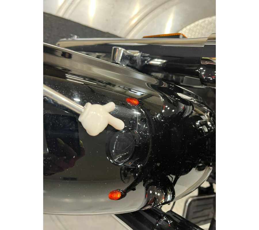 2011 Yamaha Motor Corp., USA Road Star S