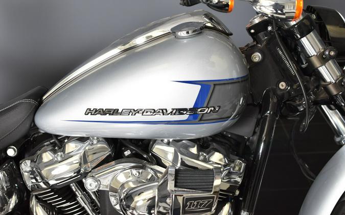 2023 Harley-Davidson Breakout Atlas Silver Metallic