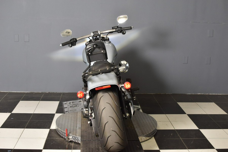 2023 Harley-Davidson Breakout Atlas Silver Metallic