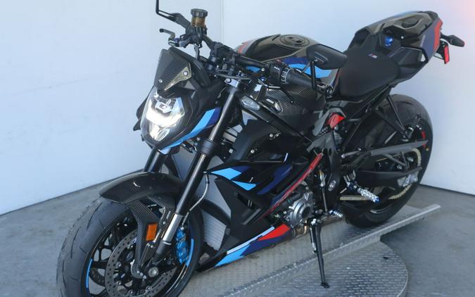 2024 BMW M 1000 R