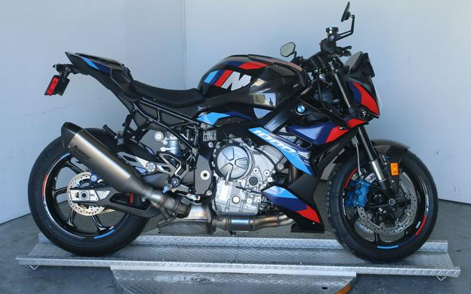 2024 BMW M 1000 R