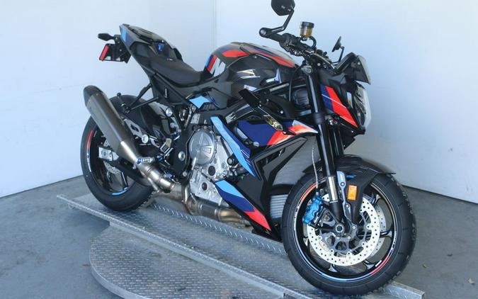 2024 BMW M 1000 R