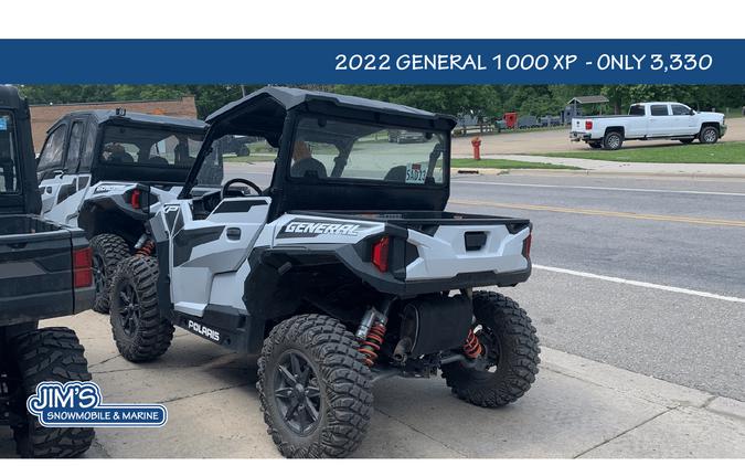 2022 Polaris Industries GENERAL XP 1000 Deluxe Matte Ghost White Metallic