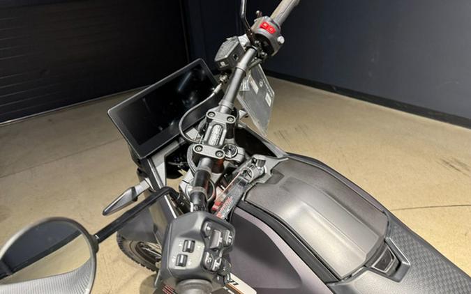 2025 Can-Am Origin Carbon Black