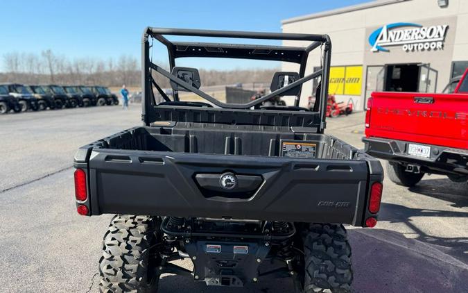 2025 Can-Am Defender HD9