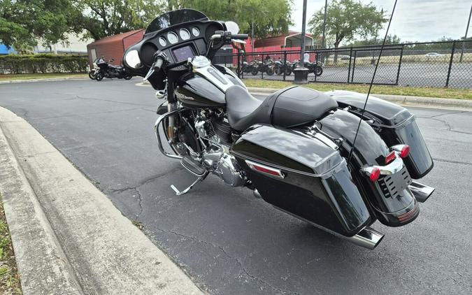 FLHX 2020 Street Glide