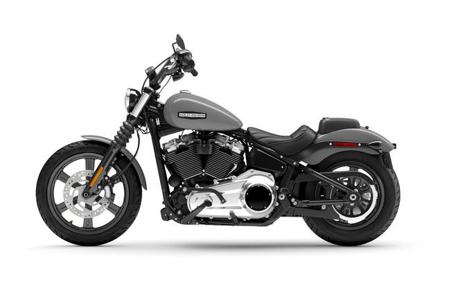 2026 Harley-Davidson® Street Bob® Dark Billiard Gray Chrome Cast Wheels