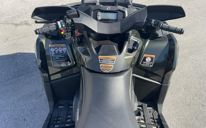 2023 Can-Am® Outlander MAX 6x6 XT 1000