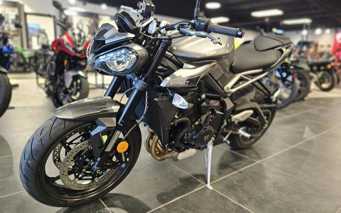 2024 Triumph Street Triple 765 R Silver Ice