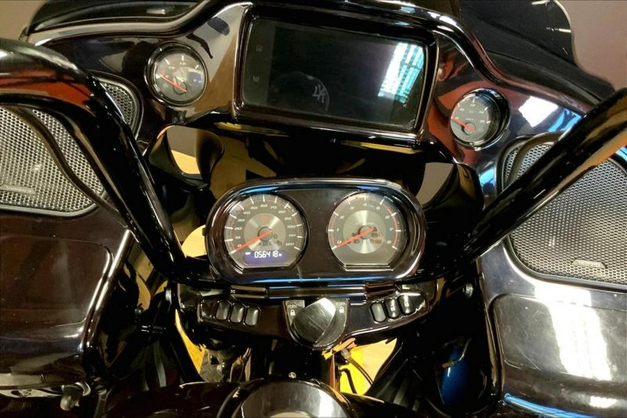 2019 Harley-Davidson® FLTRXSE - CVO™ Road Glide®