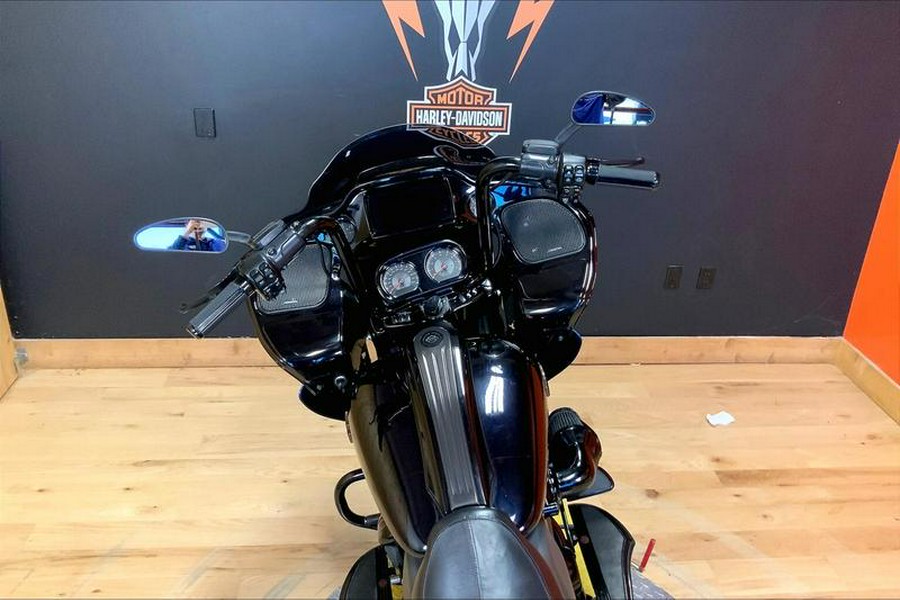 2019 Harley-Davidson® FLTRXSE - CVO™ Road Glide®