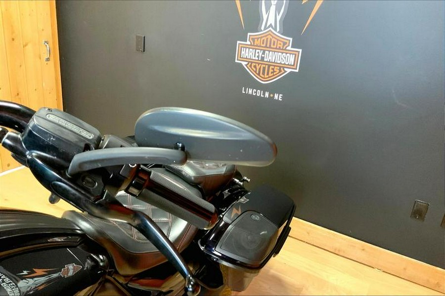 2019 Harley-Davidson® FLTRXSE - CVO™ Road Glide®