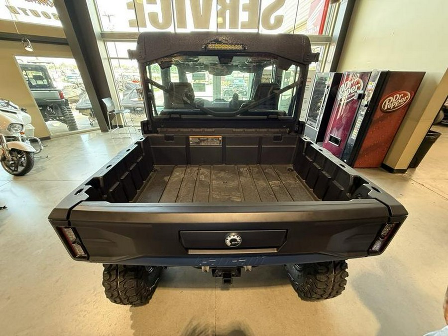 2026 Can-Am® Defender MAX XT CAB HD11