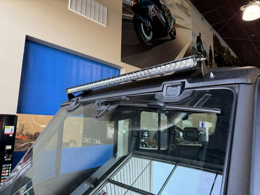 2026 Can-Am® Defender MAX XT CAB HD11