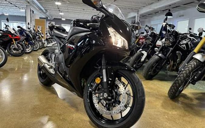 2014 Honda CBR®1000RR