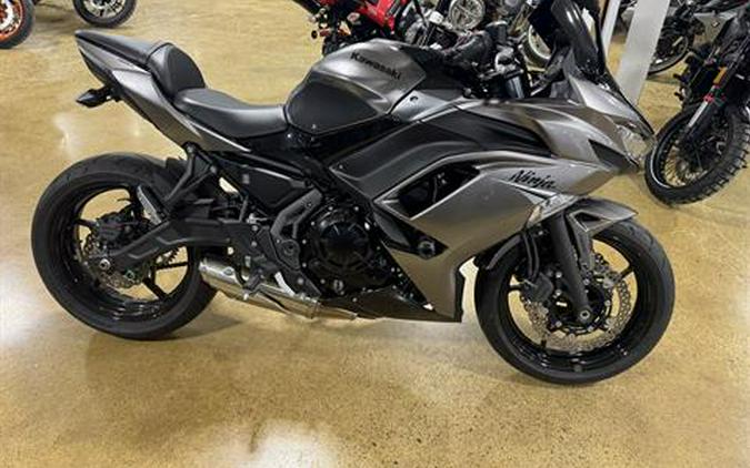 2021 Kawasaki Ninja 650 ABS