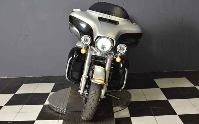 2015 Harley-Davidson Ultra Limited Two-Tone Brilliant Silver Pearl/Vivid Black