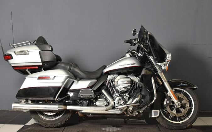 2015 Harley-Davidson Ultra Limited Two-Tone Brilliant Silver Pearl/Vivid Black