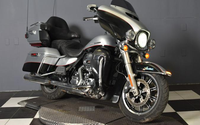 2015 Harley-Davidson Ultra Limited Two-Tone Brilliant Silver Pearl/Vivid Black