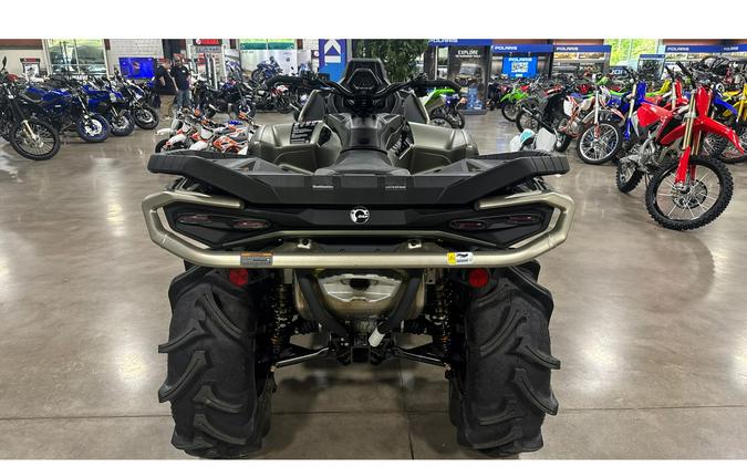 2026 OUTL XMR 1000 GY - Can-Am