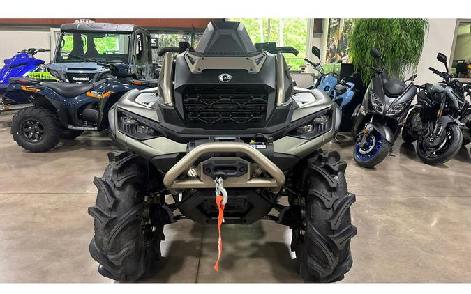 2026 OUTL XMR 1000 GY - Can-Am