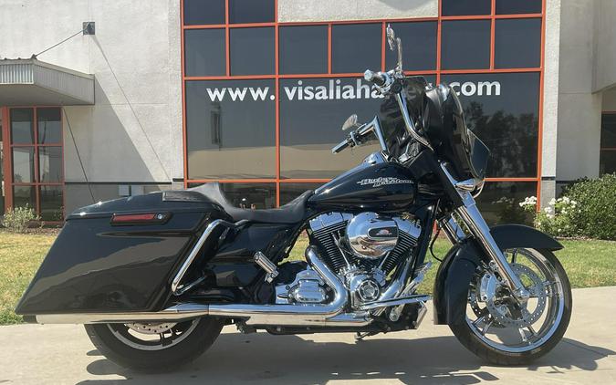FLHX 2014 Street Glide®