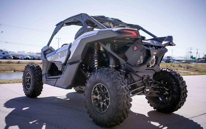 2024 Can-Am® Maverick X3 DS Turbo Catalyst Gray