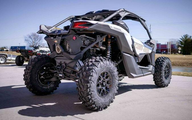 2024 Can-Am® Maverick X3 DS Turbo Catalyst Gray