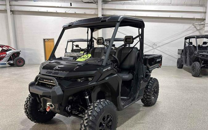 2026 Can-Am DEFENDER XT HD11 BLACK