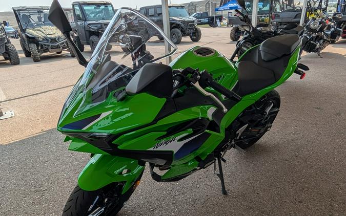 2026 Kawasaki Ninja® 500 SE ABS
