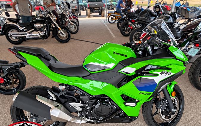 2026 Kawasaki Ninja® 500 SE ABS