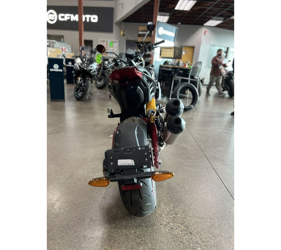 2024 Indian Motorcycle® FTR R Carbon Carbon Fiber