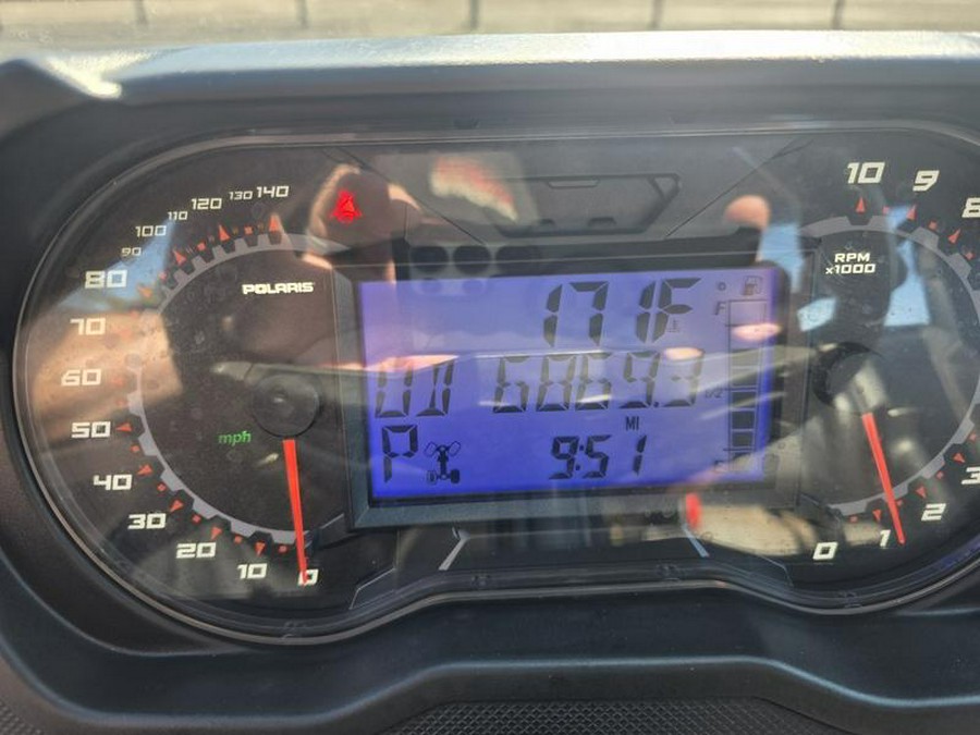 2022 Polaris® R22RR199AS