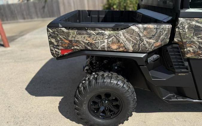 2026 Can-Am® Defender MAX XT CAB HD11 With 10.25 in.display Dark Wildland Camo