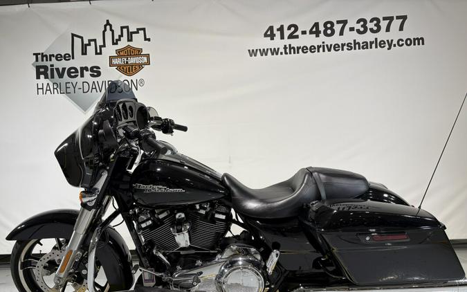 2017 Harley-Davidson® Street Glide® Special Vivid Black