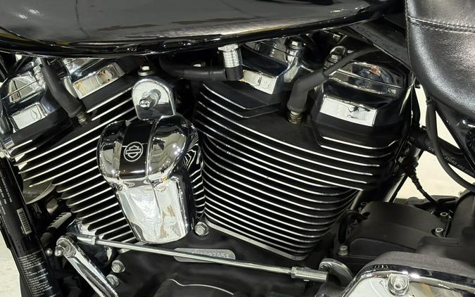 2017 Harley-Davidson® Street Glide® Special Vivid Black