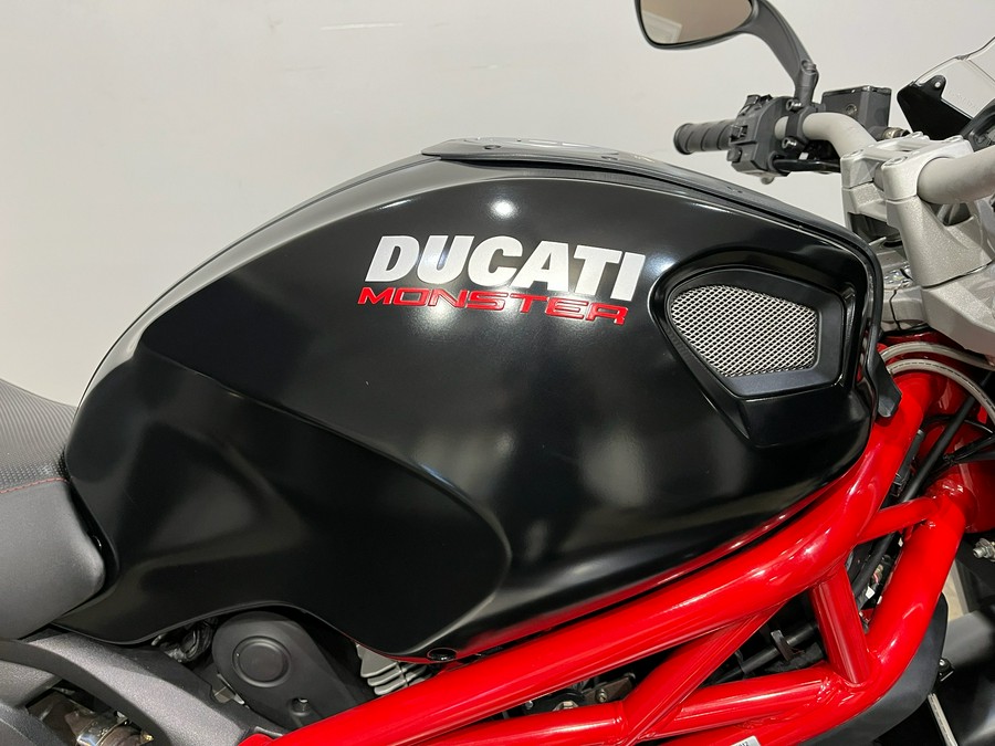 2012 Ducati Monster 796