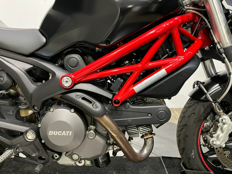 2012 Ducati Monster 796