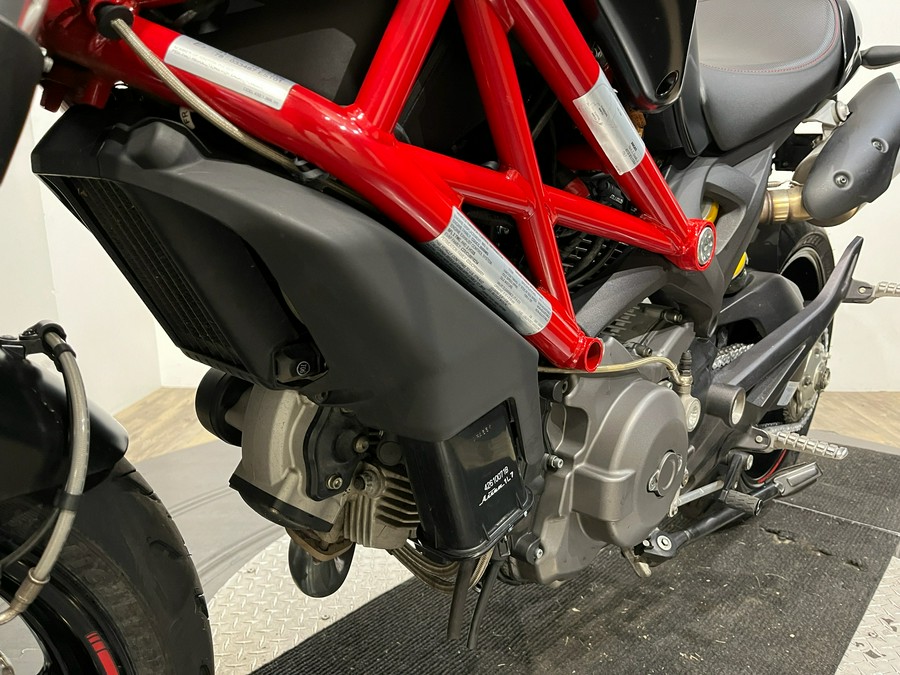 2012 Ducati Monster 796