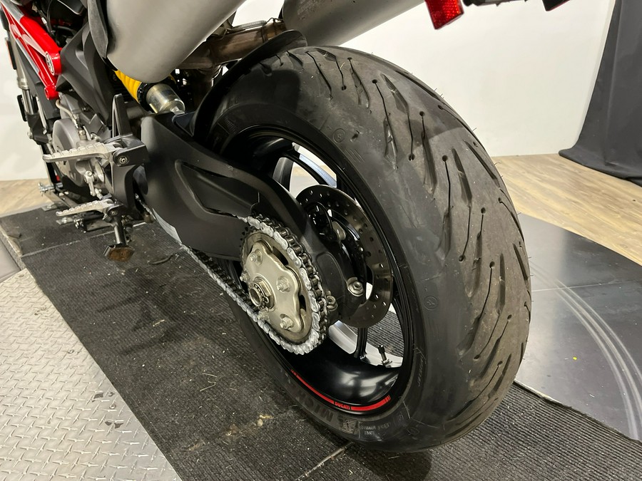 2012 Ducati Monster 796
