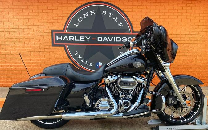 2021 Harley-Davidson Street Glide Special Review: Performance and Style