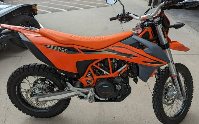 2023 KTM 690 Enduro R