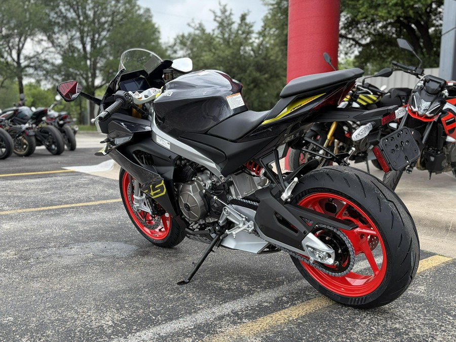 2027 Aprilia RS 660