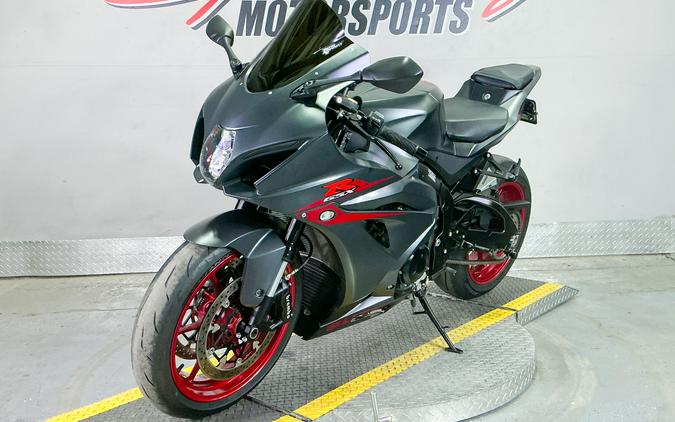 2017 Suzuki GSX-R1000