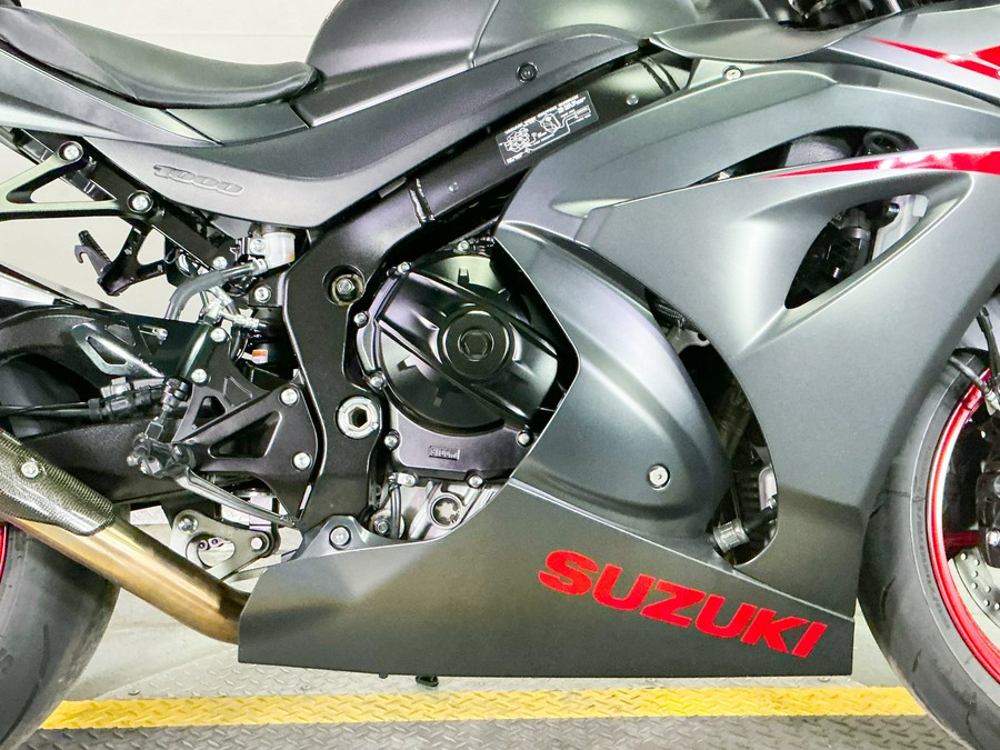 2017 Suzuki GSX-R1000