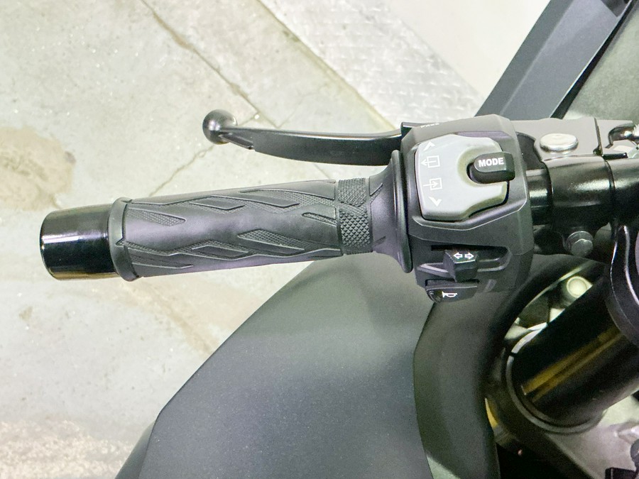 2017 Suzuki GSX-R1000