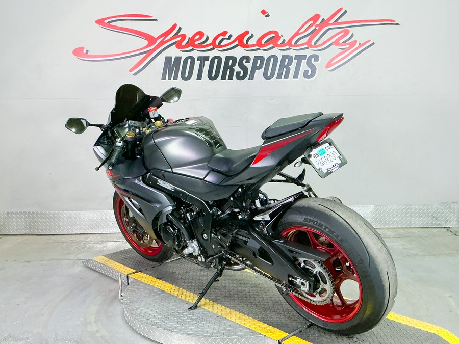 2017 Suzuki GSX-R1000