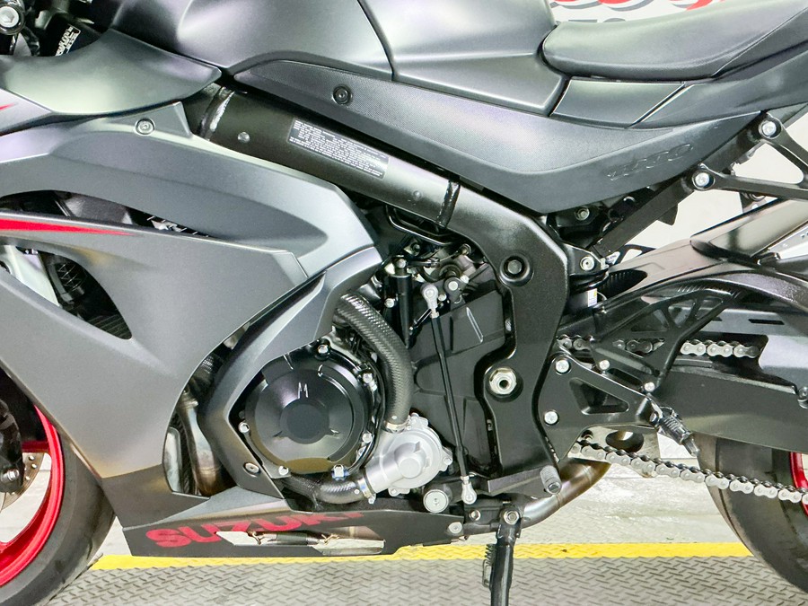 2017 Suzuki GSX-R1000